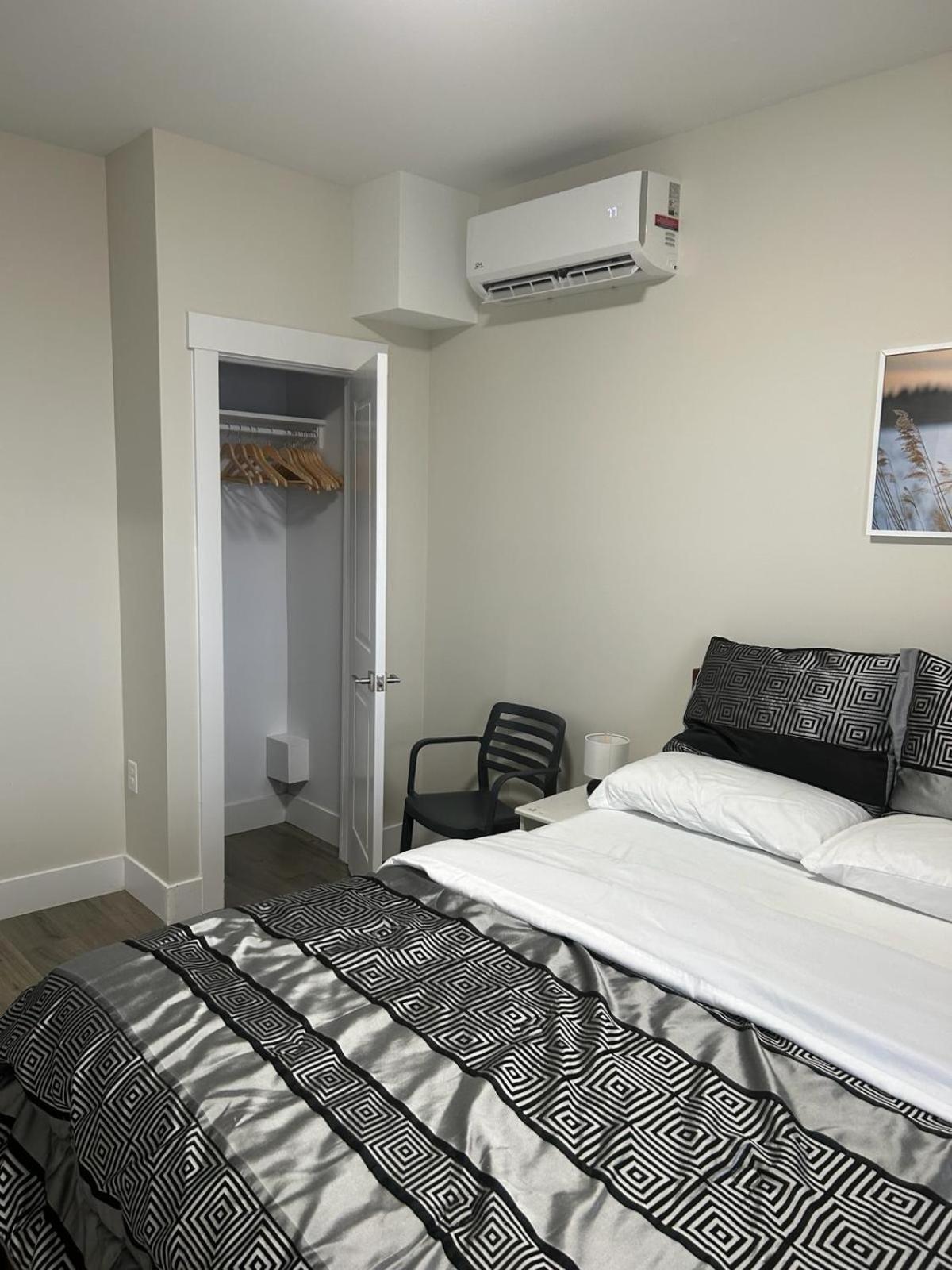 Docker Apartment Timberlea Exterior photo